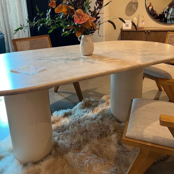 Table tornto – Image 3